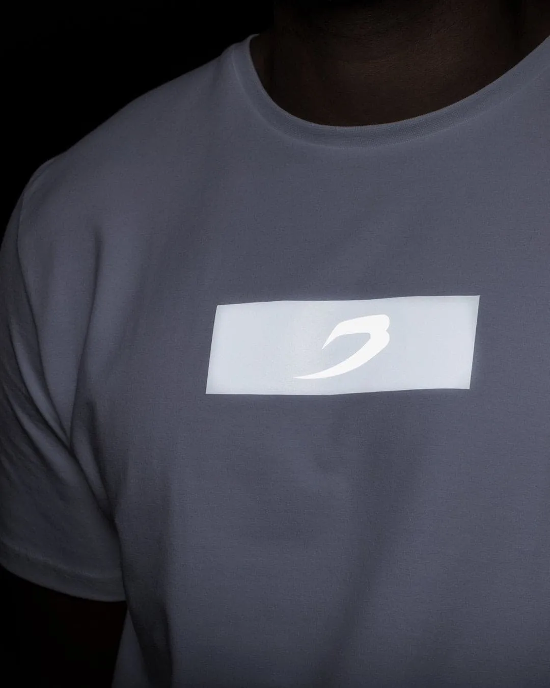 REFLECTIVE STRIKE T-SHIRT WHITE