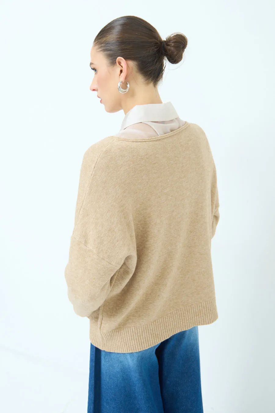 Sweater with detachable collar detail wholesale